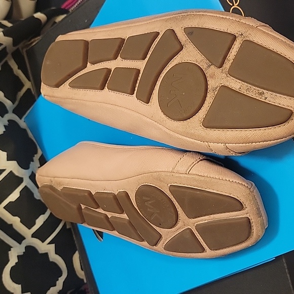 Beige Michael Kors Ballet Flats - Picture 3 of 3